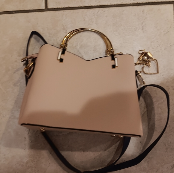 Purse - Picture 9 of 10